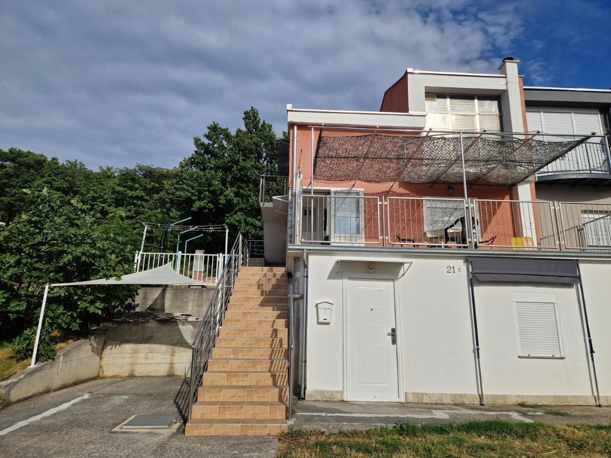 Apartmani Igercic Stinica Kültér fotó