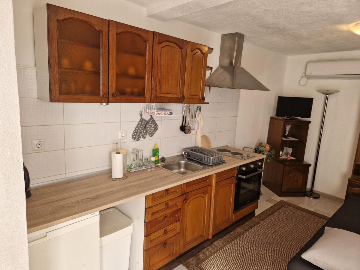 Apartmani Igercic Stinica Kültér fotó