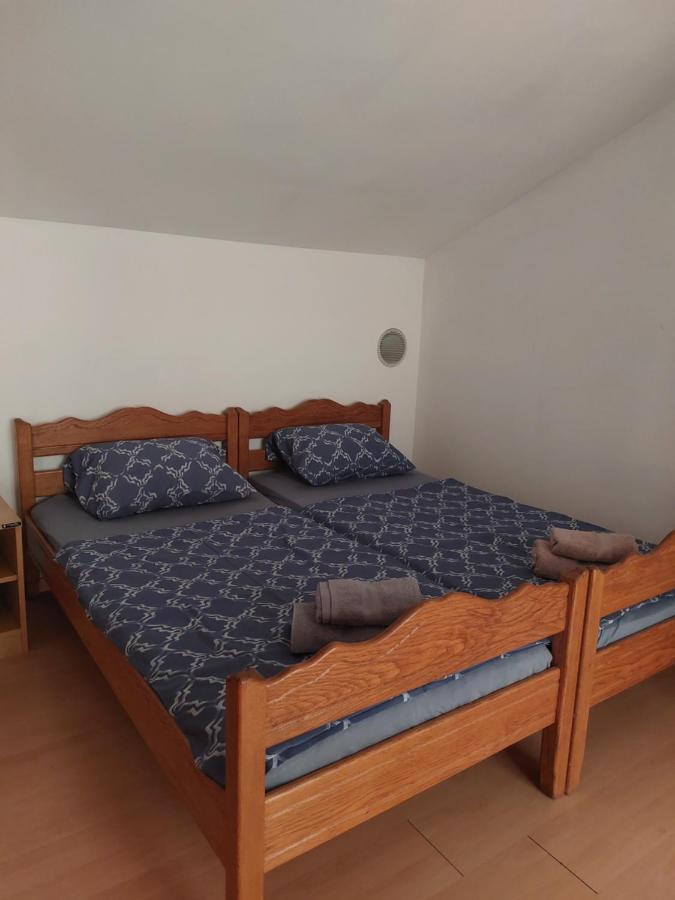 Apartmani Igercic Stinica Kültér fotó